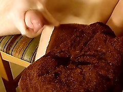 'Massive CUM collection in my towel - Huge loads (extra slowmotion)'