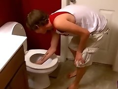Tattooed twink is on the bathroom floor while jerking off
