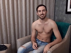 REALITY dudes - Peyton trades his tight ass and gets a facial from a generous stranger